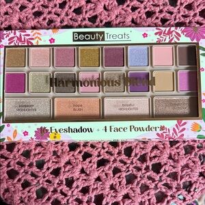 Harmonious Blend Eyeshadow Palette